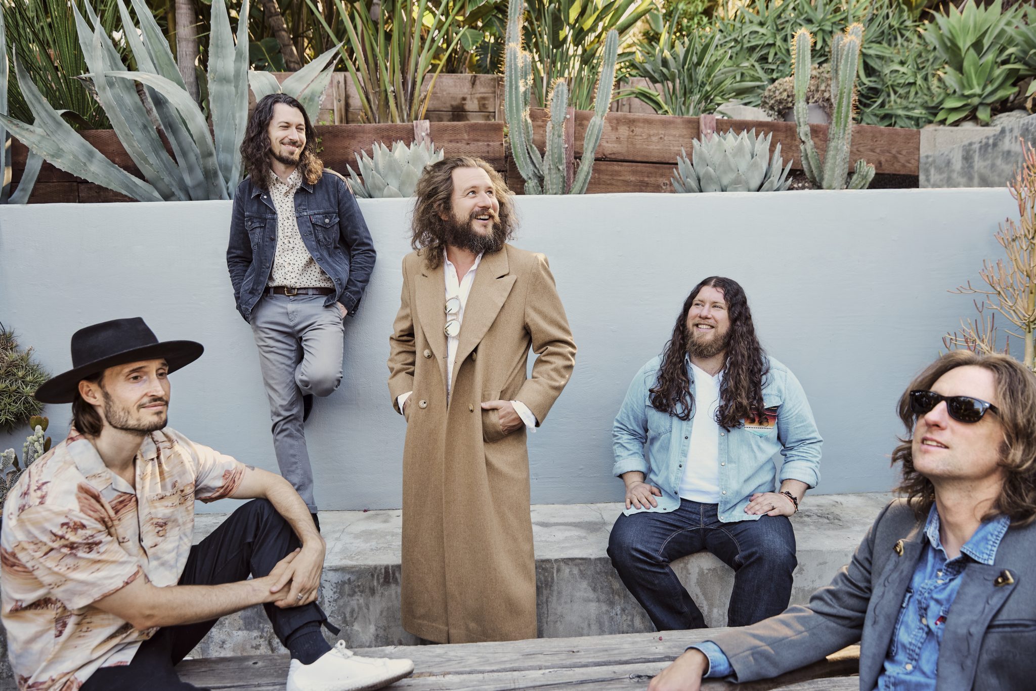 MY MORNING JACKET ANNOUNCE FIRST STUDIO ALBUM IN OVER SIX YEARS • Red