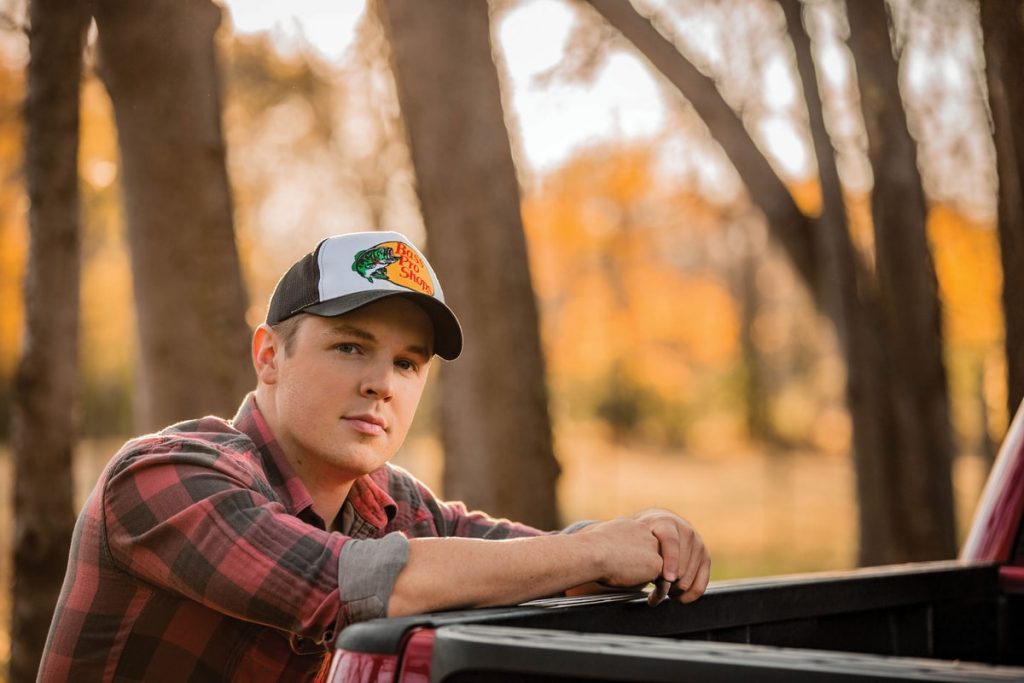 10 New Country Artists You Need To Know June 2018 Red Light Management