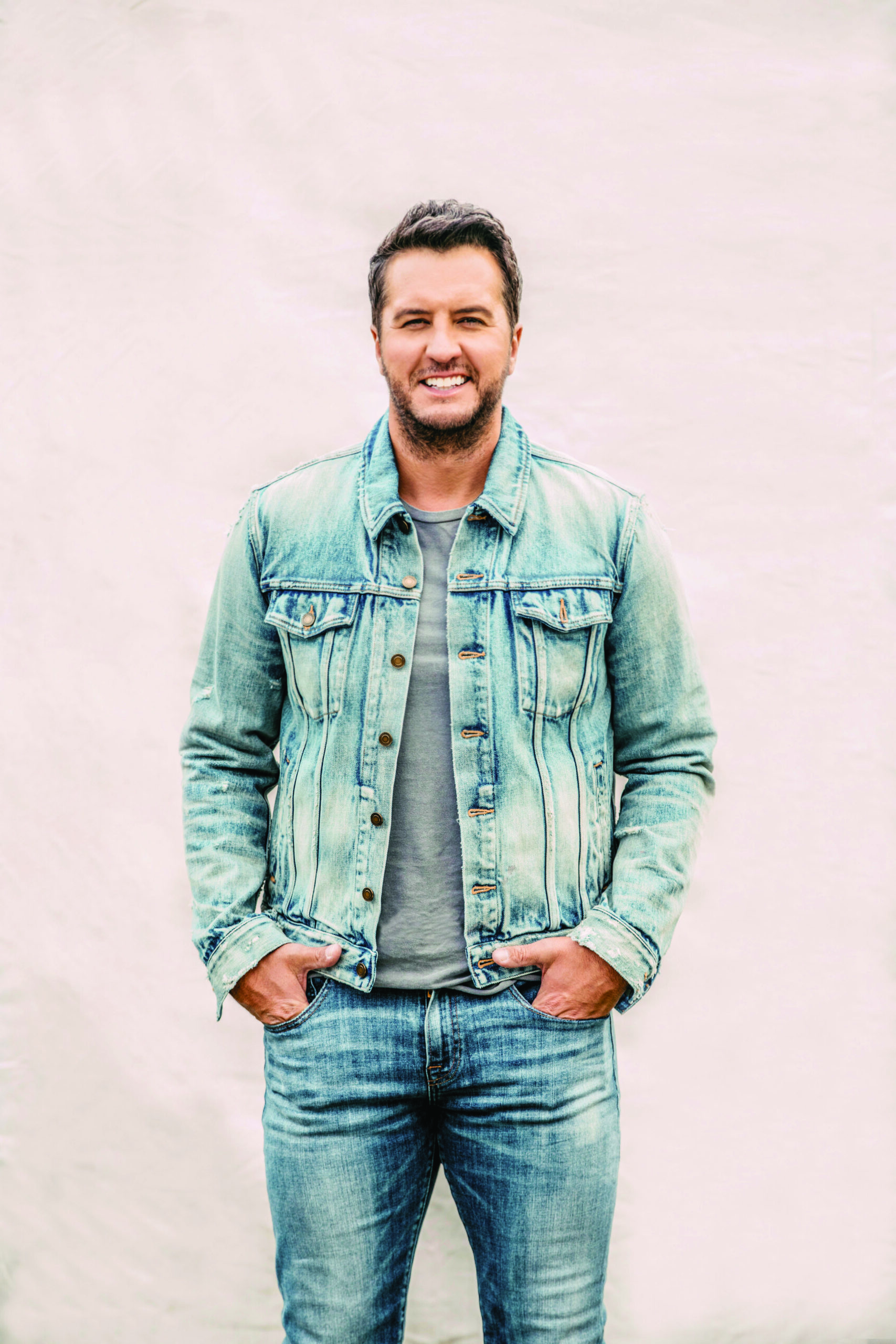 luke bryan farm tour rain or shine